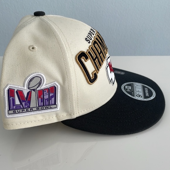 NWT Kansas City Chiefs Super Bowl LVIII snapback - Picture 3 of 3